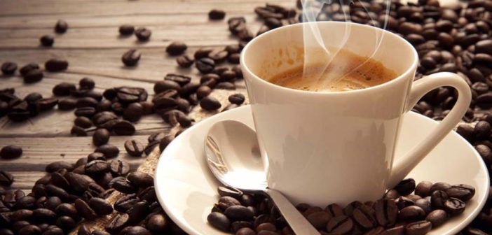 Forma parte de la historia y rompe el récord Guinness tomando café