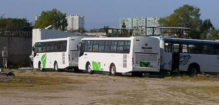 Termina febrero sin señales de los nuevos camiones