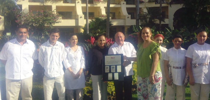Por su excelencia de servicio, reconoce RCI a hoteles de Puerto Vallarta