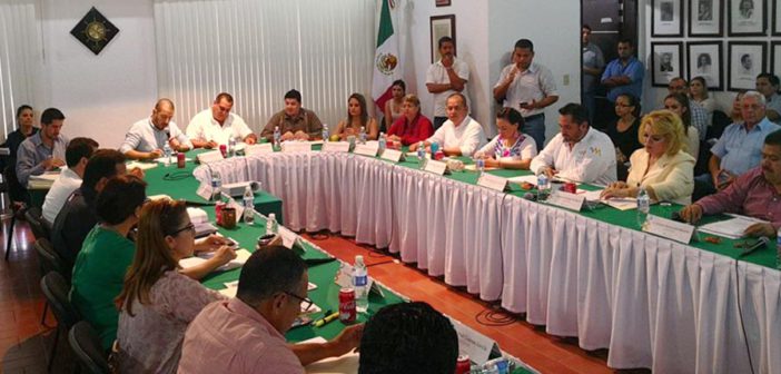 Todos los regidores “merecen una reelección”, dice Arturo Dávalos