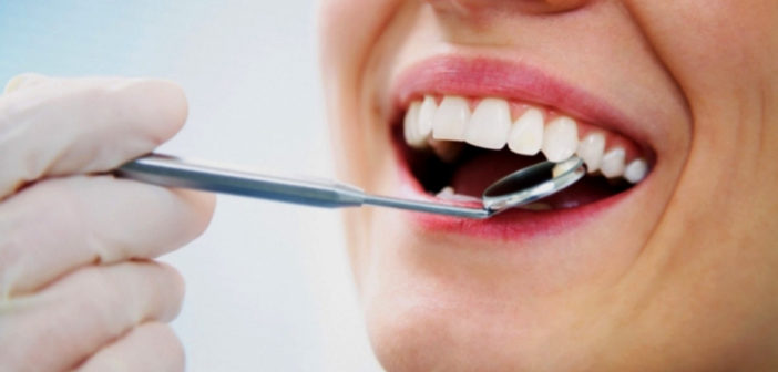 Maestra y alumna de Jalisco ganan premio internacional en Salud Bucal