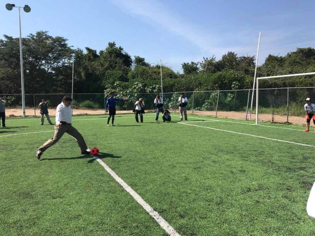 Rinde informe el rector del Centro Universitario de la Costa