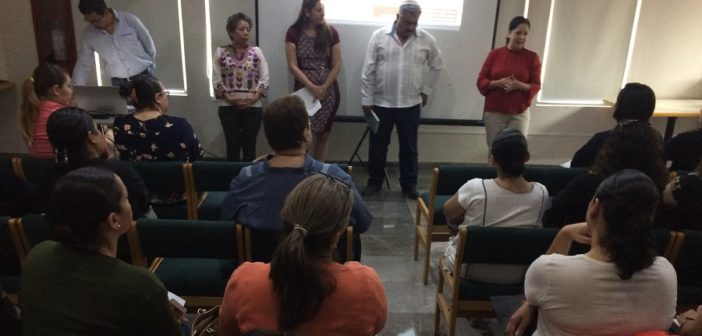 Médicos y enfermeras de la región se actualizan en manejo de heridas y estomas