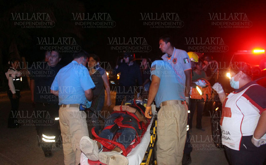 Fallece mujer tras chocar camioneta y Uber; una niña resulta también herida 2 Fallece mujer tras chocar camioneta y Uber; una niña resulta también herida