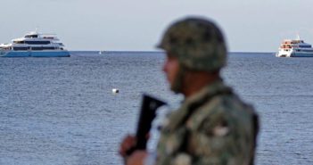 Por seguridad, E.U. cierra su agencia consular en Playa del Carmen