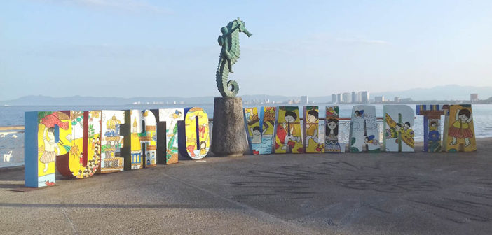 Necesario cooperar todos en materia de seguridad, consideran vallartenses