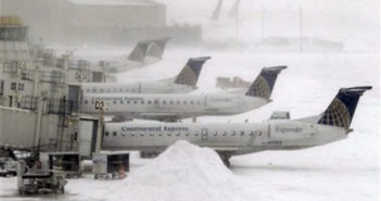 En plena primavera, tormenta de nieve obliga a cancelar vuelos en NY