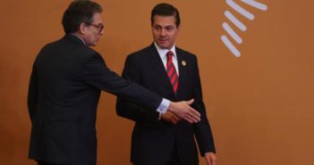 Peña Nieto condena uso de armas químicas