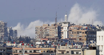 Rusia revela que encuentran en Siria botes fumígenos británicos y contenedores con cloro alemanes