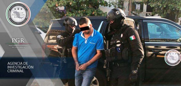 Marinos y PGR atrapan a presunto integrante de grupo criminal
