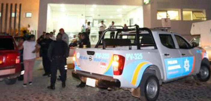 Muere al exterior de la clínica 42 del IMSS; le habrían negado la atención