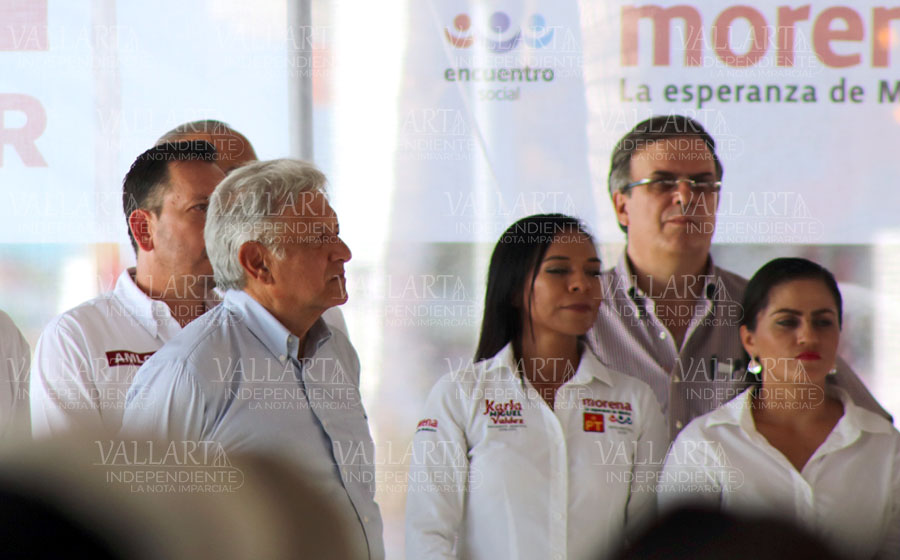 Visita Andrés Manuel López Obrador Puerto Vallarta (fotogalería)