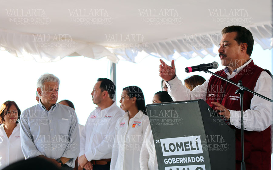 Visita Andrés Manuel López Obrador Puerto Vallarta (fotogalería)