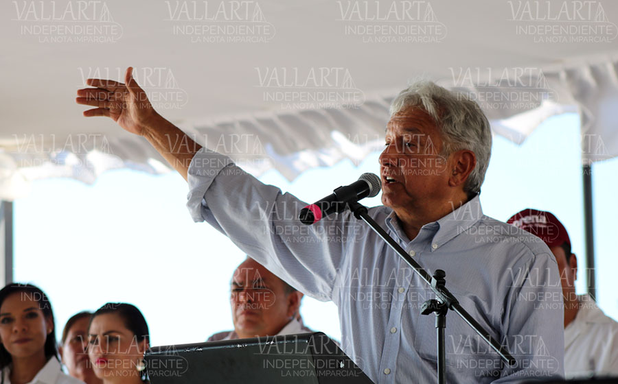 Visita Andrés Manuel López Obrador Puerto Vallarta (fotogalería)