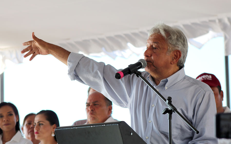 Visita Andrés Manuel López Obrador Puerto Vallarta (fotogalería)