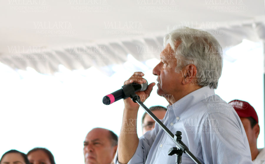 Visita Andrés Manuel López Obrador Puerto Vallarta (fotogalería)