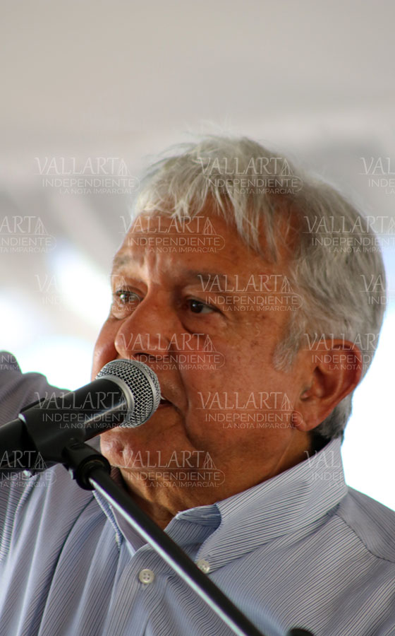Visita Andrés Manuel López Obrador Puerto Vallarta (fotogalería)