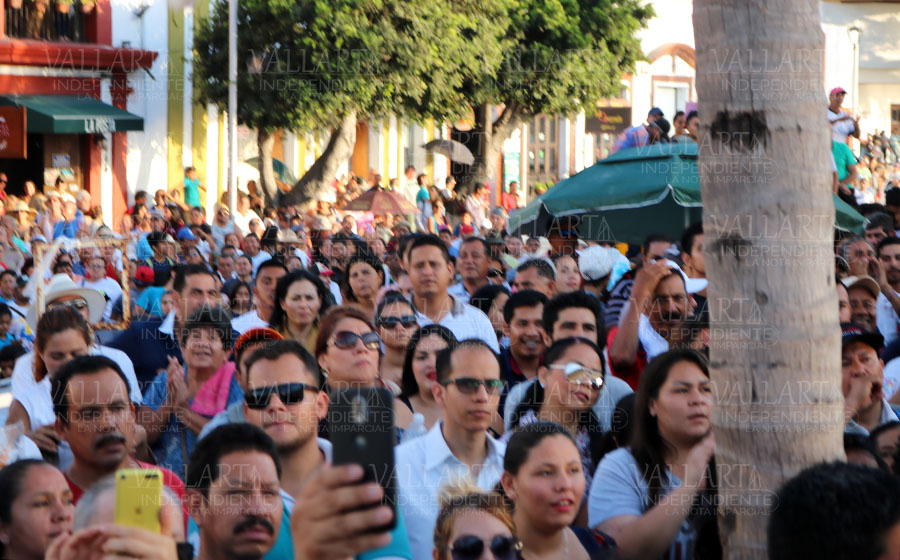 Visita Andrés Manuel López Obrador Puerto Vallarta (fotogalería)