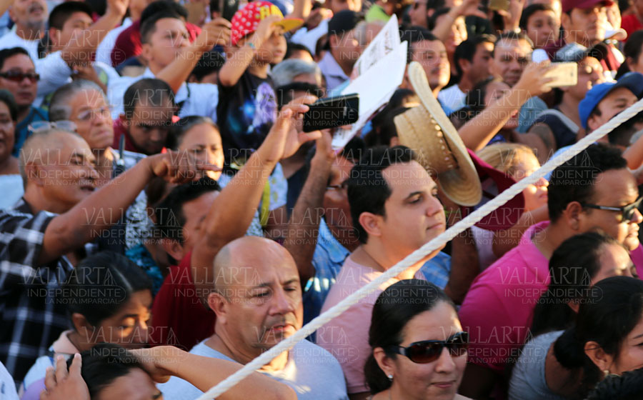 Visita Andrés Manuel López Obrador Puerto Vallarta (fotogalería)