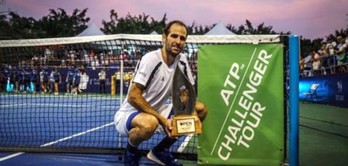 Adrián Menéndez se corona triunfador del Puerto Vallarta Open