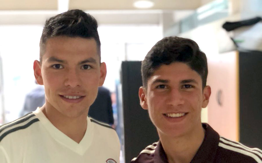 Se codea joven vallartense con mundialistas en el CAR