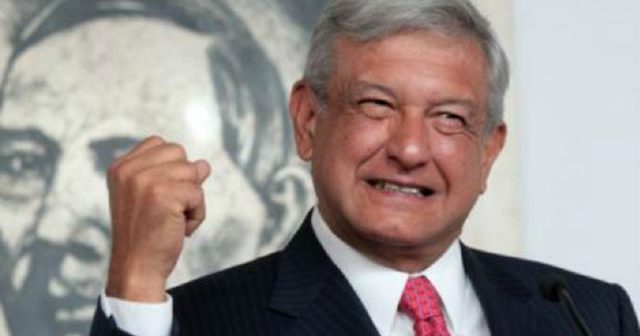 Se mantiene liderato de López Obrador en carrera presidencial México, Anaya acorta distancia: sondeo