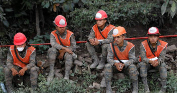 Suspenden búsqueda de desaparecidos por el Volcán de Fuego