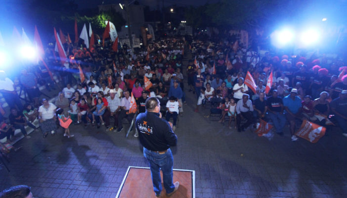 La zona rural va con Arturo Dávalos