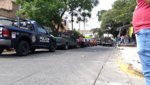 Entre balazos, policías estatales rescatan a tres mujeres
