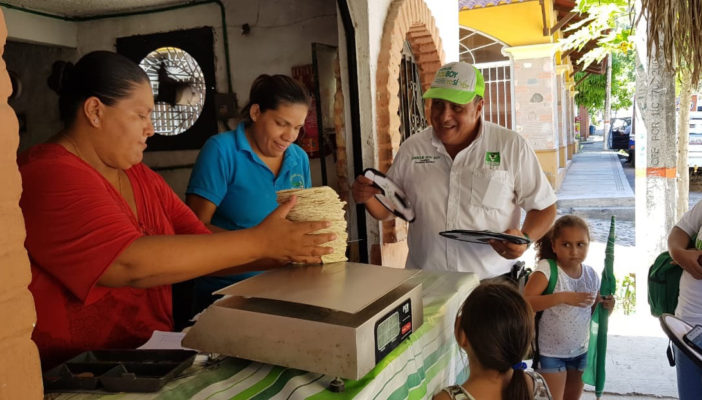 Presencia del candidato Gou Boy en Mismaloya y Coapinole este fin de semana.
