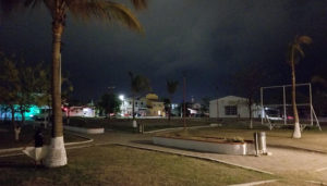 Unidad deportiva de la Lija está en penumbras, acusan vecinos