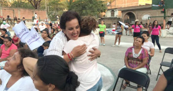 Mujeres ofrecen apoyo Incondicional a Violeta Becerra