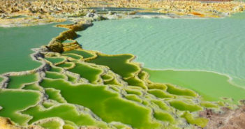 Investigadores encuentran el primer cuerpo de agua en Marte