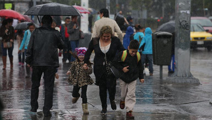 Altas temperaturas y Prevén nublados con lluvias en Jalisco