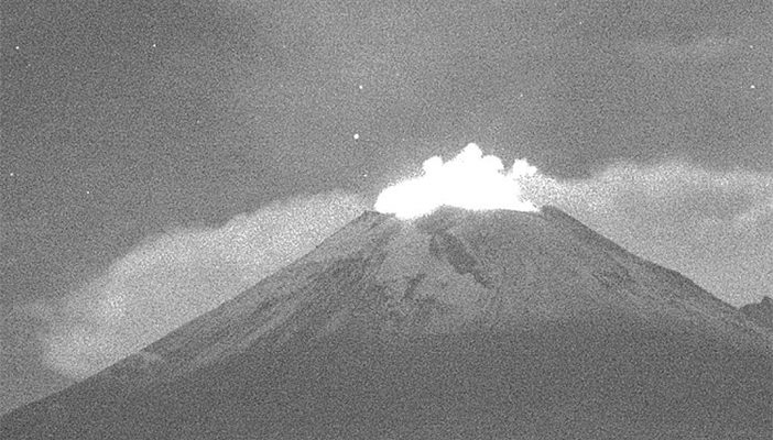 16 exhalaciones de baja intensidad emite el Popocatépetl