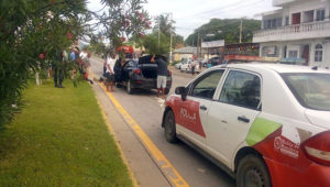 Atropellan dos veces a un motociclista; está malherido