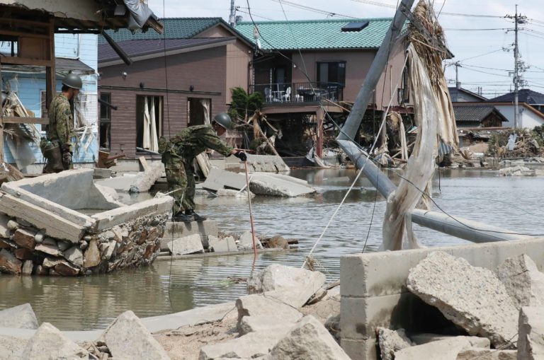 112 muertos y 80 desaparecidos tras torrenciales lluvias en Japón