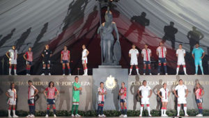 Las Chivas presentan su nueva piel de la mano de la marca Puma