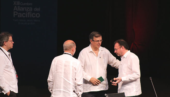 México mantendrá la política de libre comercio y contra el proteccionismo: Marcelo Ebrard