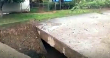 Urgen a gobierno de Bahía de Banderas reparar loza que pone en peligro a transeúntes