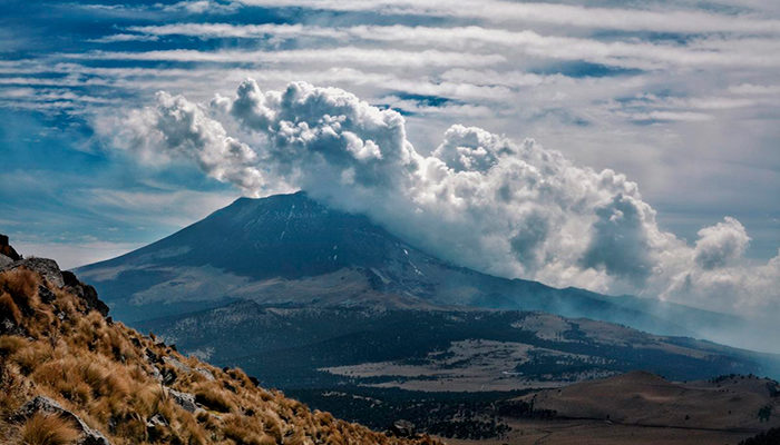 Se registra una explosión y 5 minutos de sismo del Popocatépetl