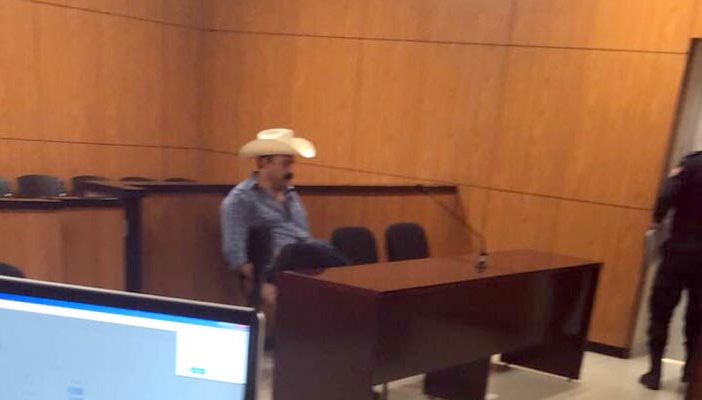 Vinculan a proceso a ‘Layin’ por varios delitos, entre ellos peculado