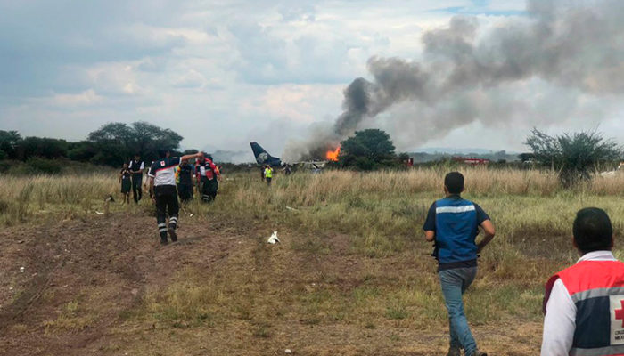 Pasajero del vuelo accidentado en Durango demanda a Aeroméxico