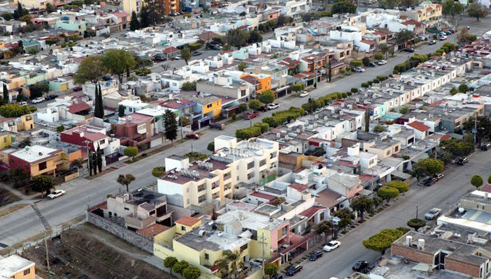 La prioridad en el gobierno de Alfaro son la vivienda y ordenamiento territorial