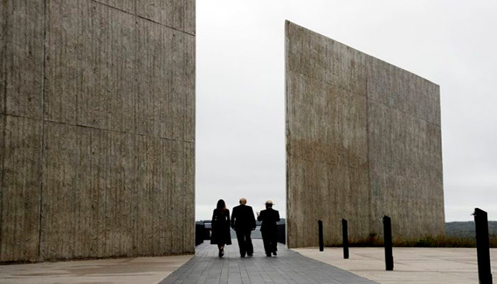 Trump establece que el memorial 9/11 renovó sus ganas de hacer el muro
