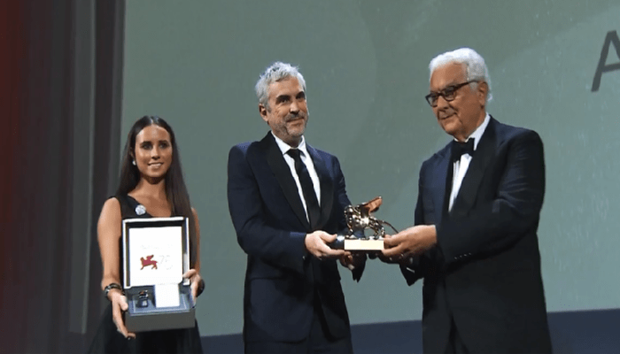Alfonso Cuarón obtiene León de Oro de Venecia con su filme "Roma"