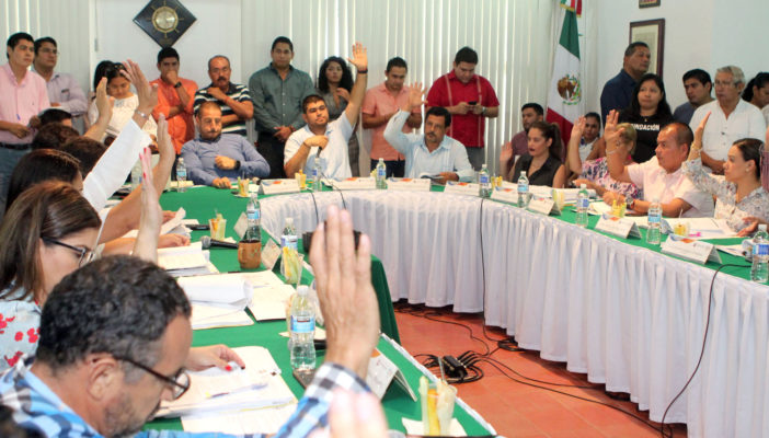 Antes de irse, Cabildo aprueba bases para la 'verticalización' de la ciudad