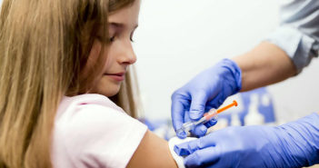 Amparos de padres para vacunar a sus hijos crecen como la espuma