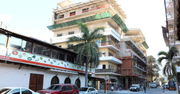 Aprueban dictámenes que abren la puerta a la posible 'verticalización' de Puerto Vallarta