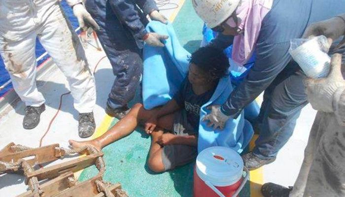 Adolescente de Indonesia sobrevive 48 días en el mar